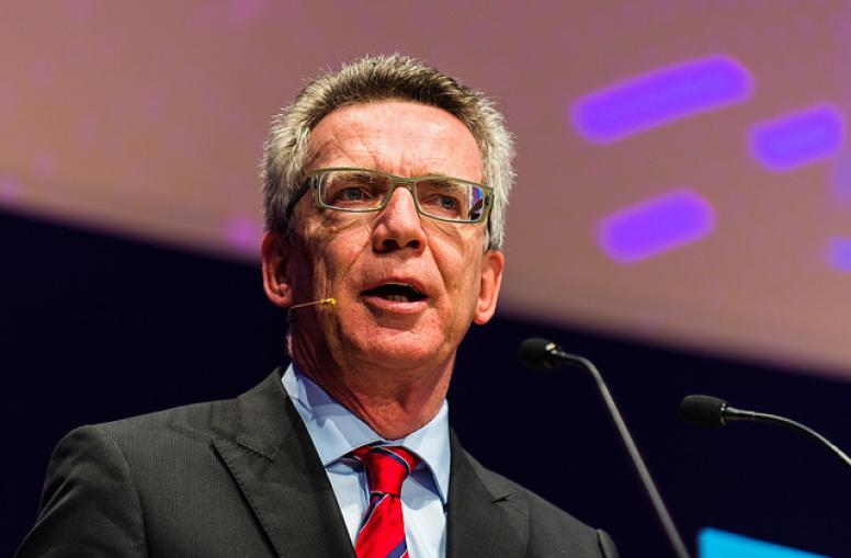 De Maizière im Zentrum von neuem Streit über Flüchtlinge