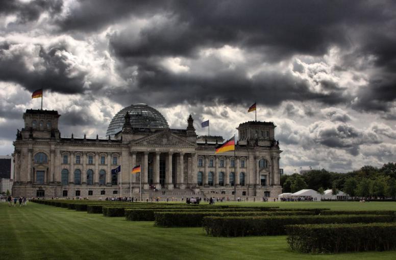 OECD: Deutschland sollte Gesetzesvorhaben breiter diskutieren
