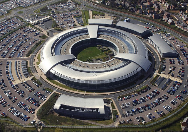 Großbritannien baut nach Pariser Anschlägen Geheimdienste aus