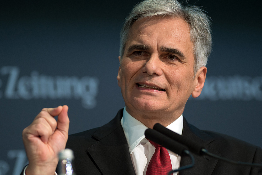 Faymann droht Osteuropäern mit drastischen Kürzungen der EU-Beiträge