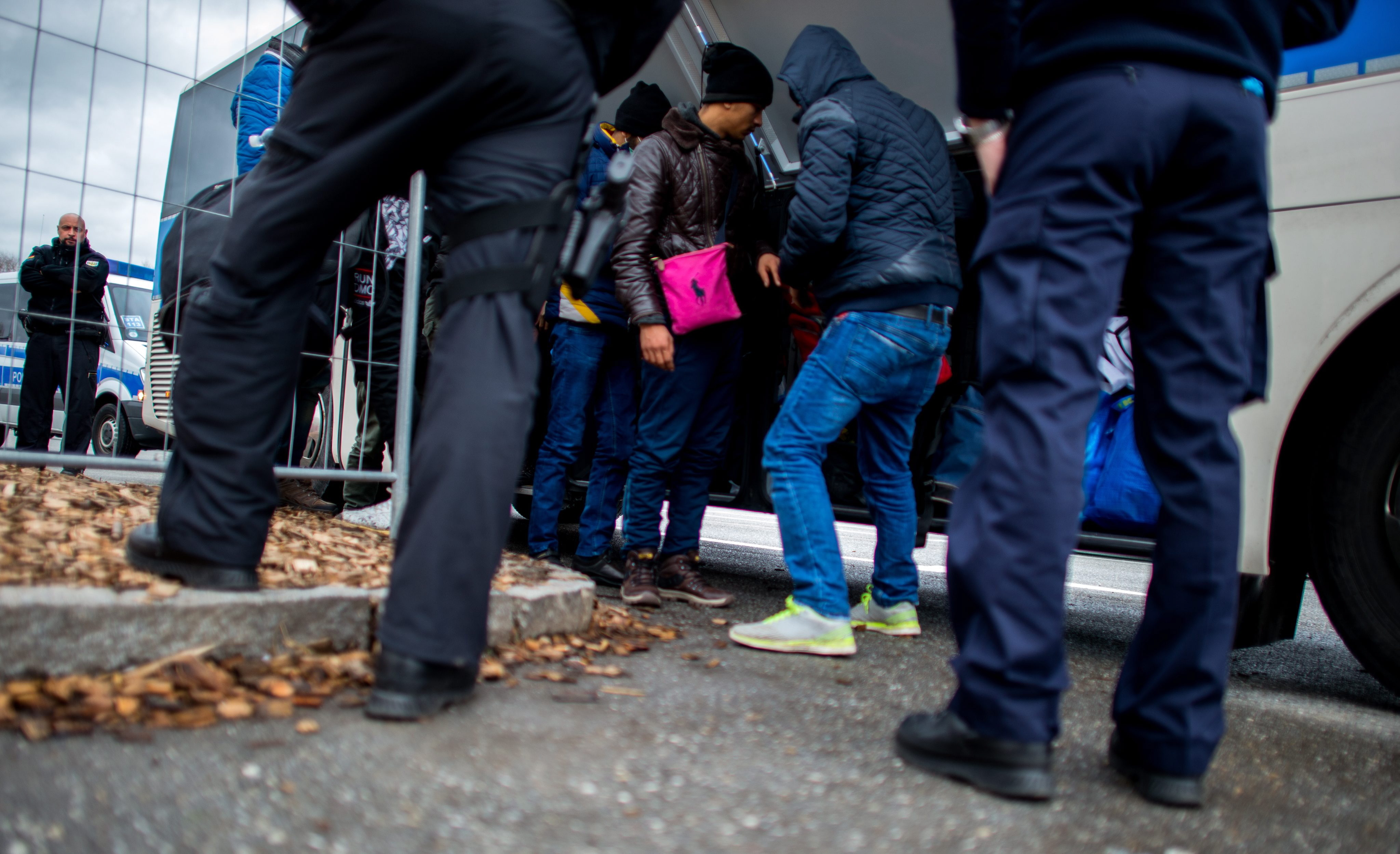 Österreich warnt vor neuen Flüchtlingsrouten in EU