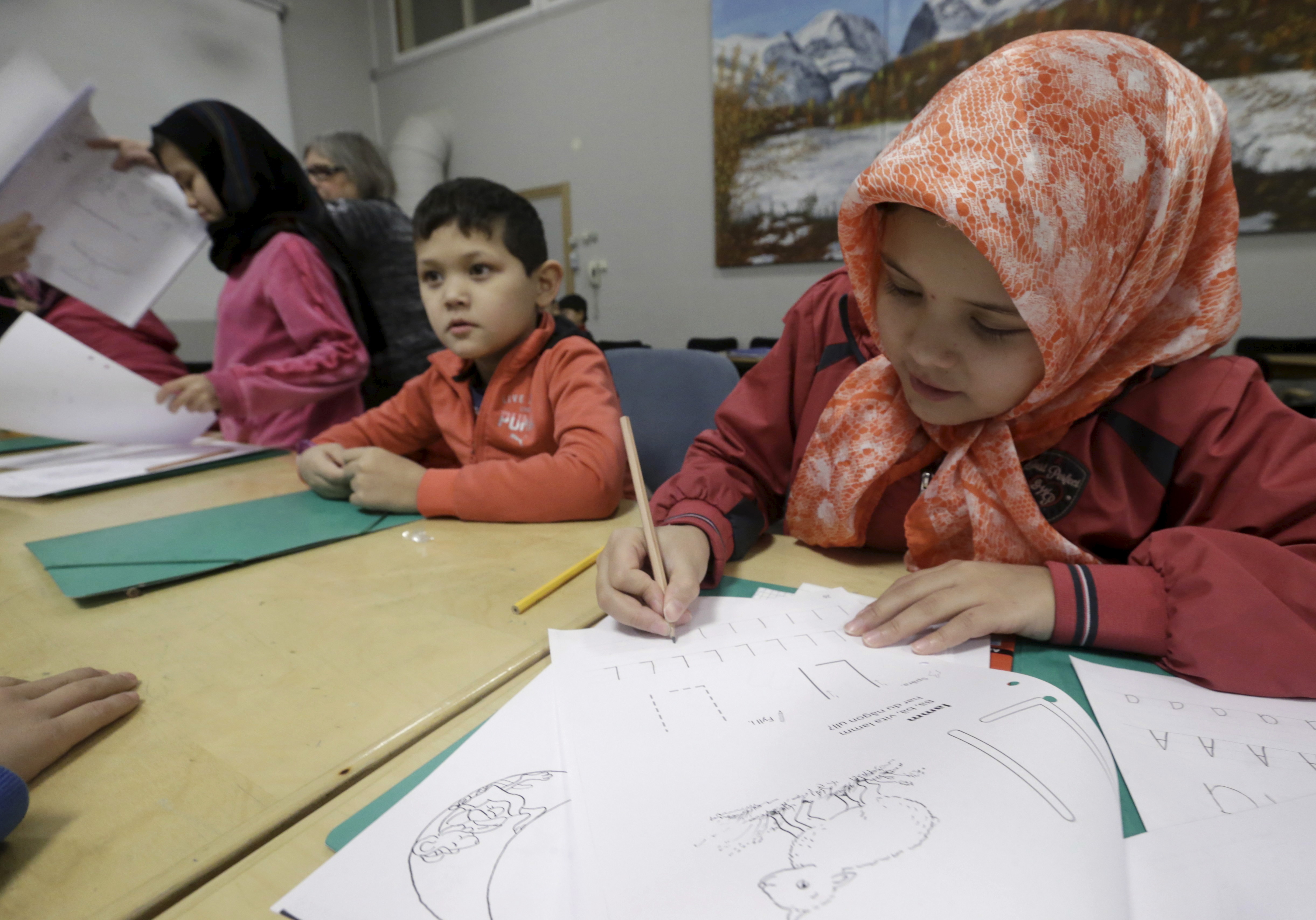 Österreich startet Kurse zur schnelleren Integration von Flüchtlingen