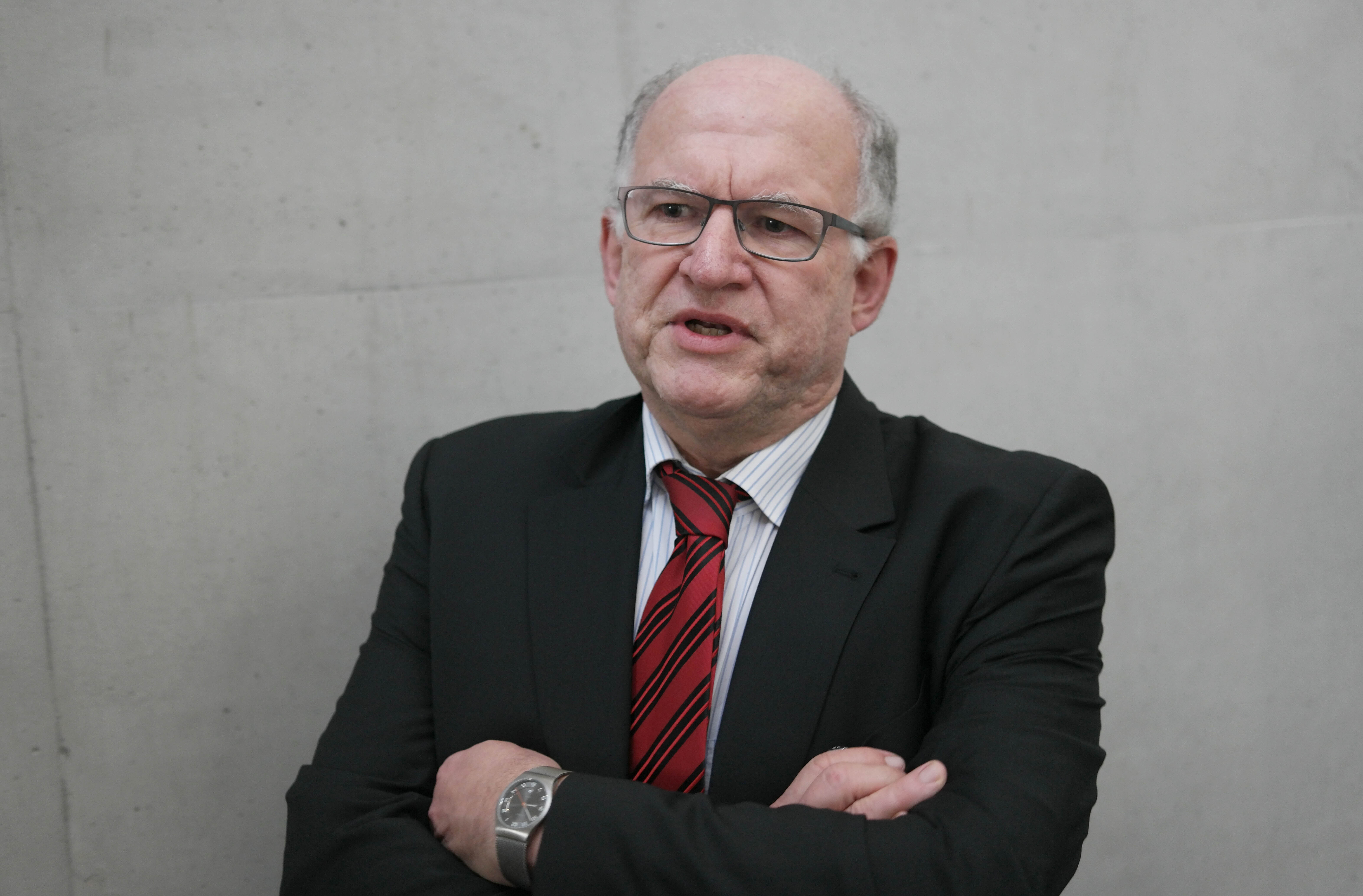 Schaar: Bundestag soll Lücken beim Datenschutz verhindern