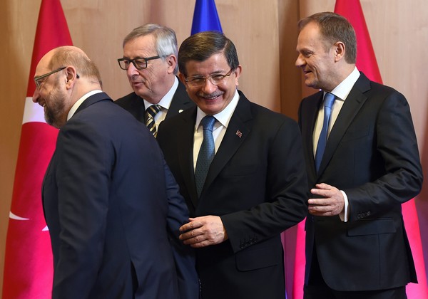 Zahl türkischer Interessenten bei Visa-Freiheit noch ungewiss