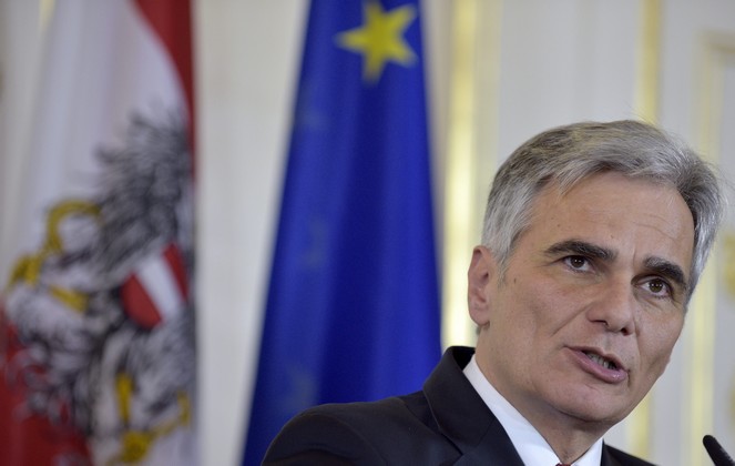 Flüchtlingskrise: Faymann erteilt Merkel Ratschläge