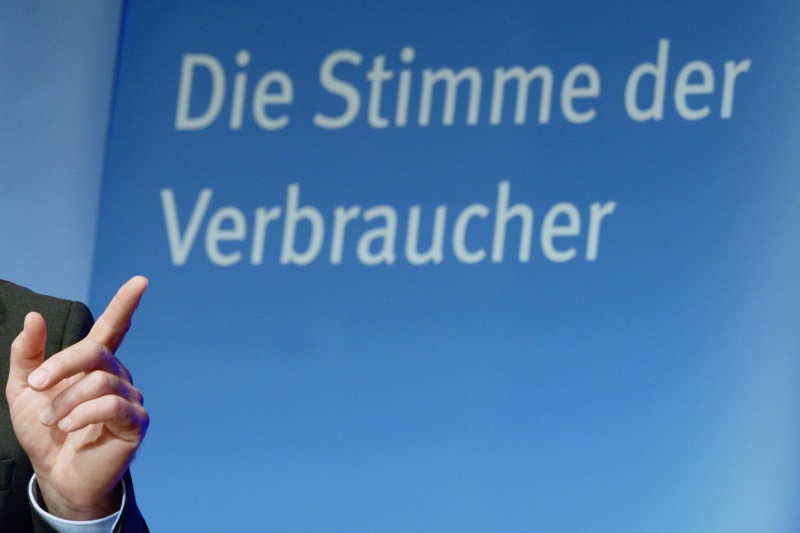 Weltverbrauchertag 2016: Altersvorsorge weiter unter Beschuss