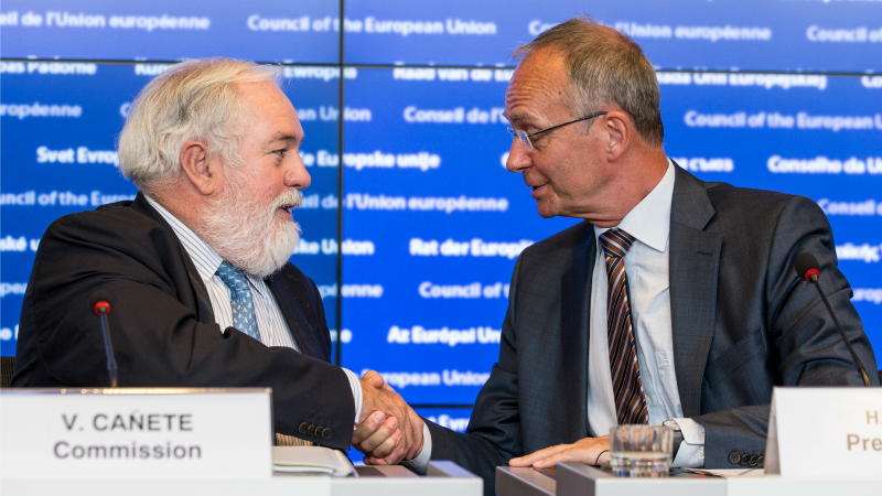 EU will Gasabkommen mit Russland genau unter die Lupe nehmen