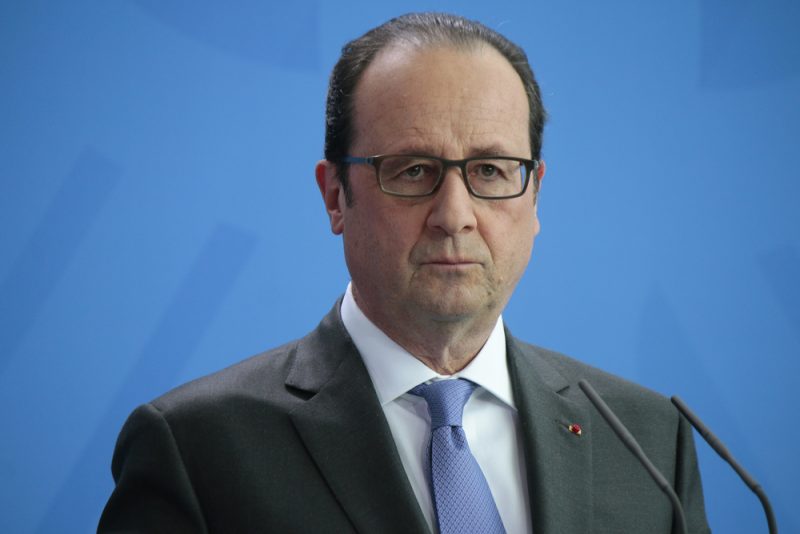 Hollande stuft Anschlag auf Polizist als Terrorakt ein
