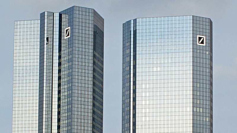 US-Strafe: Deutsche Bank im freien Fall