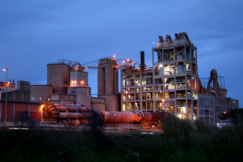 cement-factory-spain-creditjorge-franganillo-flickr