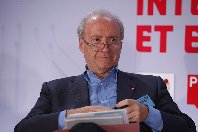 Hubert Védrine: "Europas Eliten sind dem Volk mit Geringschätzung begegnet"