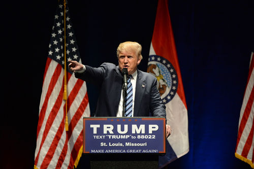 Trump setzt Dekrete gegen "Schummler" auf