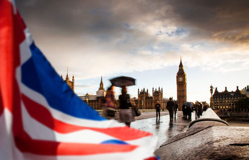 Brexit im Guten - oder Sturz über die Klippe?
