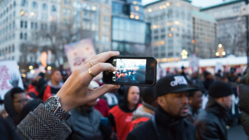Traditionelle Medien gegen Populismus im Web 2.0
