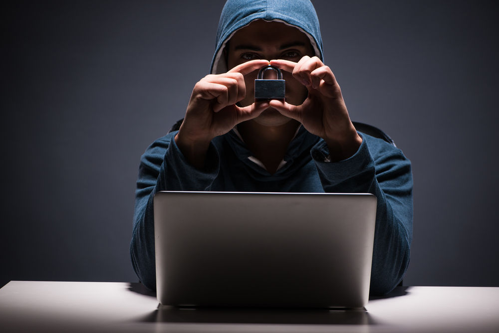 shutterstock_608539226 cyber internet hacker