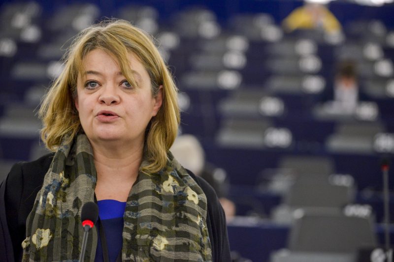 EU-Abgeordnete: "Haushalts-Schizophrenie" muss verhindert werden