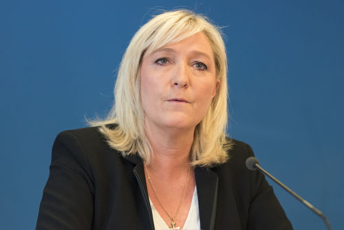 Le Pen tritt bei französischen Parlamentswahlen an