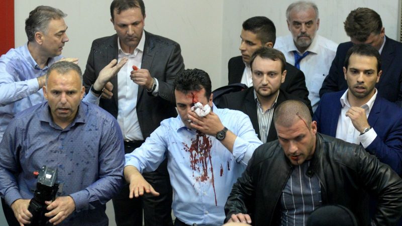 Parlament in Mazedonien gestürmt