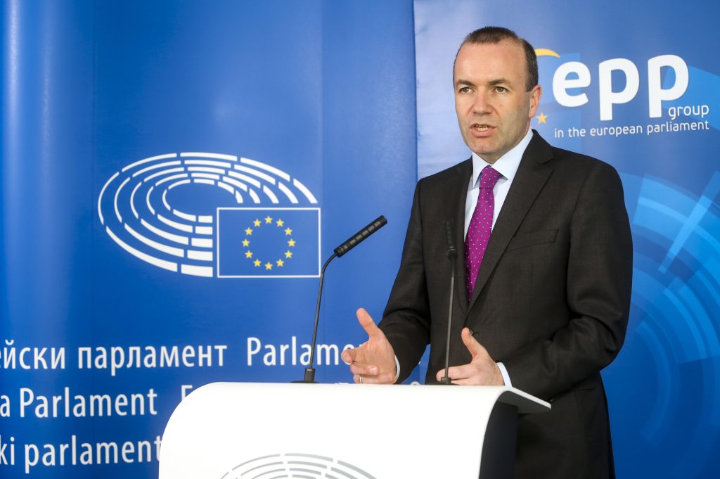 EP-051132A_WEBER-BREXIT