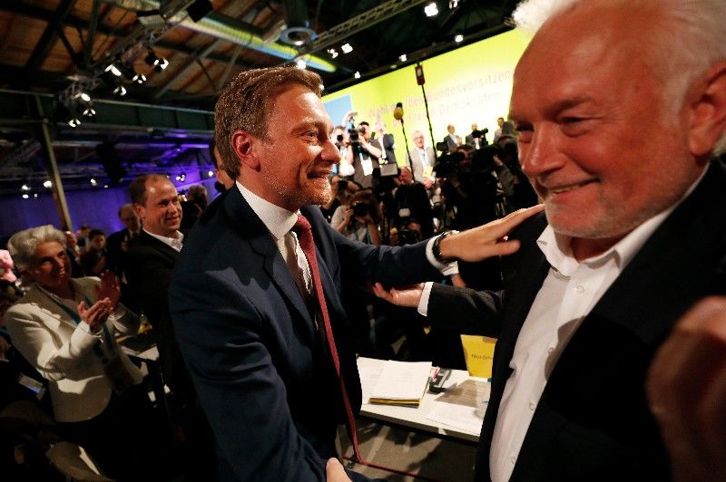 FDP-Parteitag: Gegen Merkel zurück in den Bundestag