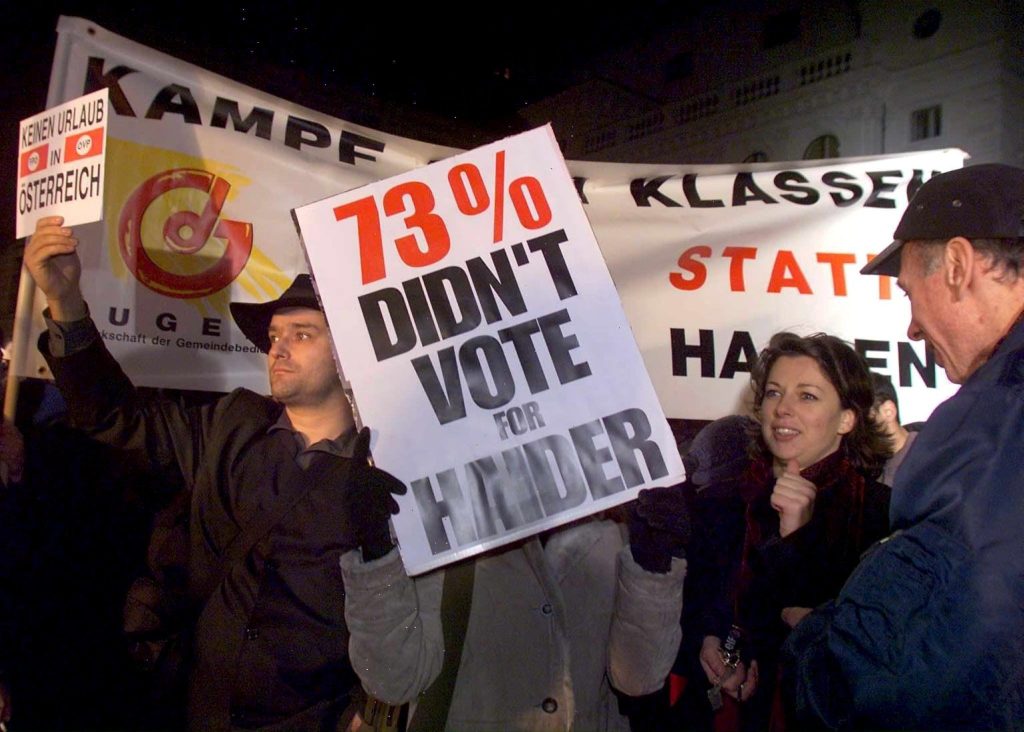 AUSTRIA-COALITION-DEMONSTRATION