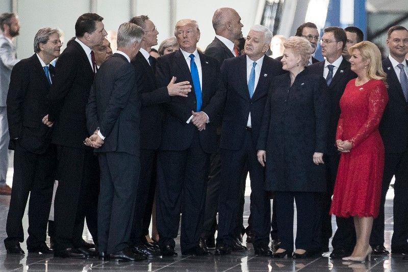 Trump brüskiert beim Nato-Gipfel
