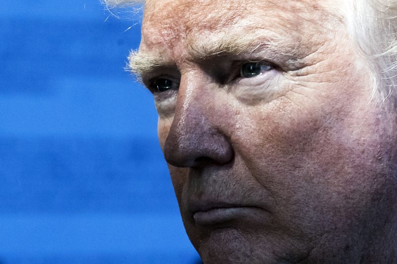 Trump unterzeichnet neue Russland-Sanktionen