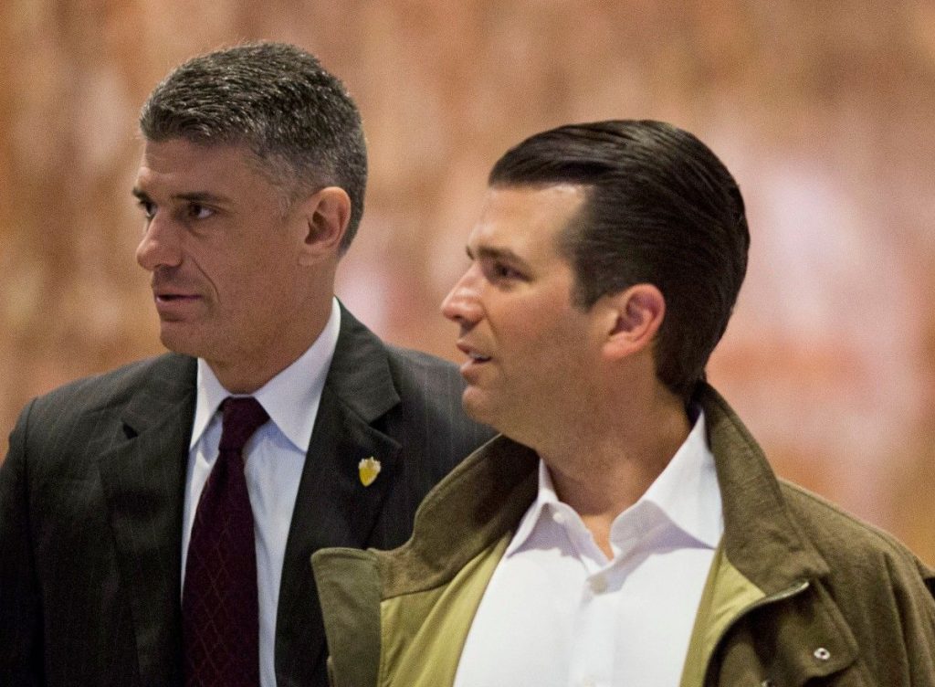 epa05713015 Donald Trump Junior (R) arrives at Trump Tower in Manhattan, New York, USA, 12 January 2017. US President Elect Donald Trump is still holding meetings upstairs at Trump Tower as he continues to fill in key positions in his new administration.  EPA/JOHN TAGGART / POOL