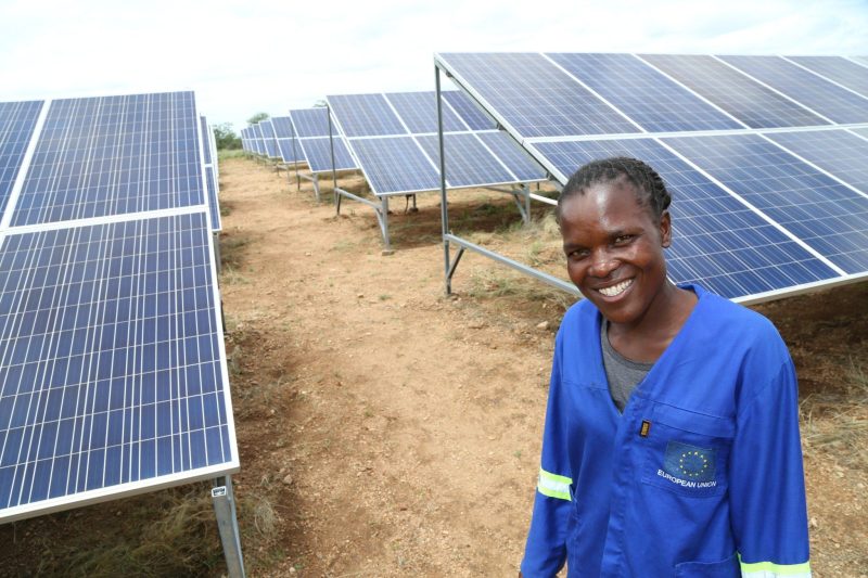 Simbabwer go solar, nur Unternehmen hinken hinterher
