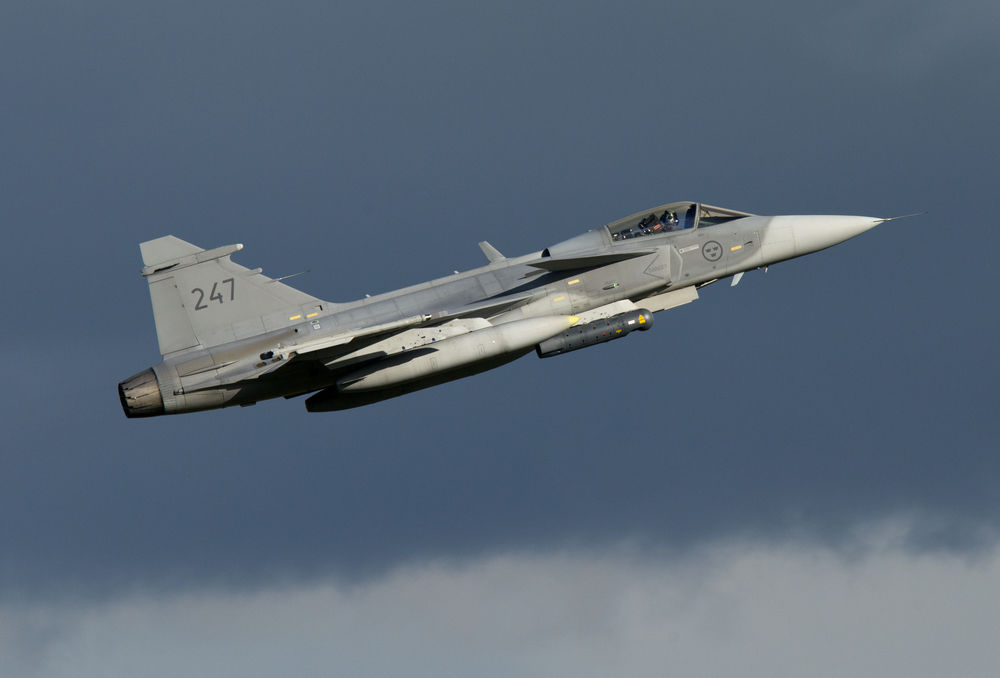 Gripen_fighter_plane_CREDIT[Peter R Foster IDMA_Shutterstock]