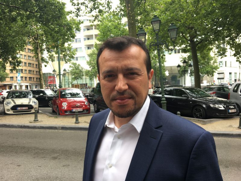 Griechischer Minister: Progressiver Föderalismus würde Vertrauen der EU-Bürger wiederherstellen