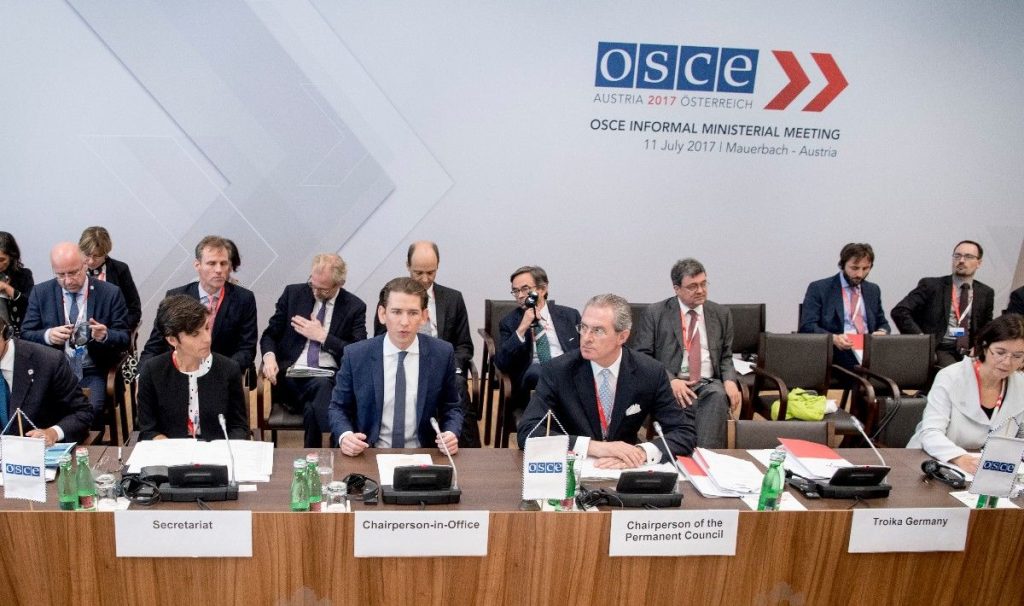 epa06080555 Austrian Foreign and OCSE Chairperson-in-Office Minister Sebastian Kurz (C-L, front) speaks during the Informal Organization for Security and Co-operation in Europe (OSCE) Foreign Ministers‘ Meeting in Mauerbach, Austria, 11 July 2017. Others are not identified. The meeting is held under the motto ‚Building Trust through Dialogue and Co-operation‘ and is taking place ‚in the context of a serious crisis in European security, in which the 57 OSCE participating States are confronted with external and internal threats‘, the OSCE said on their website.  EPA/CHRISTIAN BRUNA