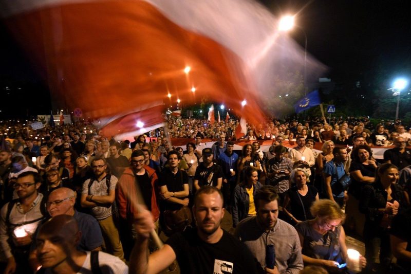 EU-Kommission berät Sanktionen gegen Polen