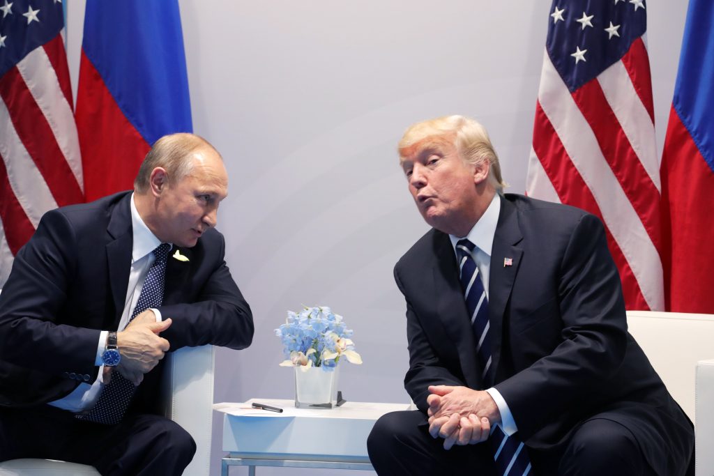 US President Trump signs bill on Russia sanctions