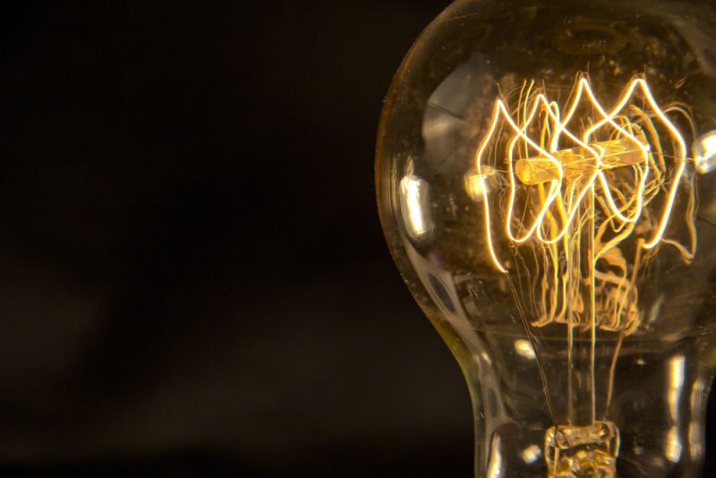 Umfrage: Deutsche lieben die Glühlampe auch nach Verbot
