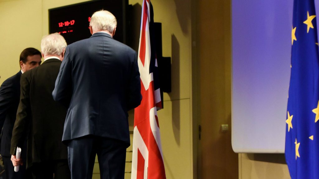 DavisBarnierexit