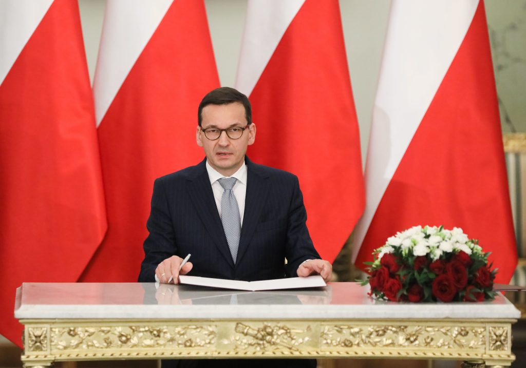 Poland government reshuffle