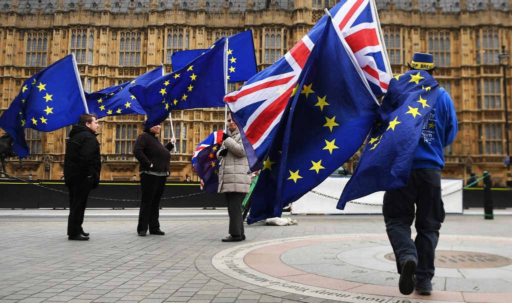 Theresa May facing pressure from Tory Party memebers amid deepening divisions over Brexit.