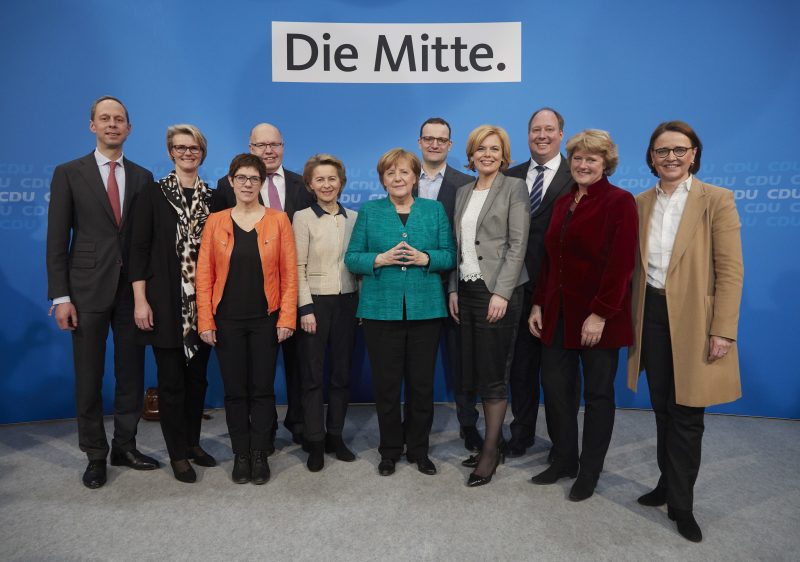 Merkel: Europa ist in vielen Bereichen “zu schwach und zu langsam”
