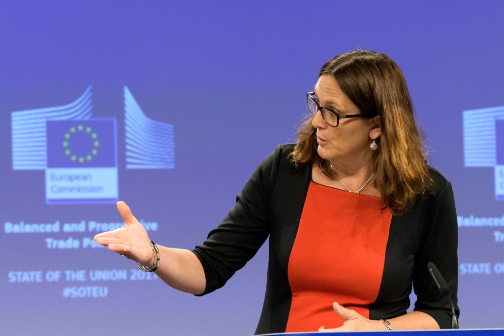 Joint press conference by Jyrki Katainen, Vice-President of the EC, and Cecilia Malmström, Member of the EC, on the Trade package