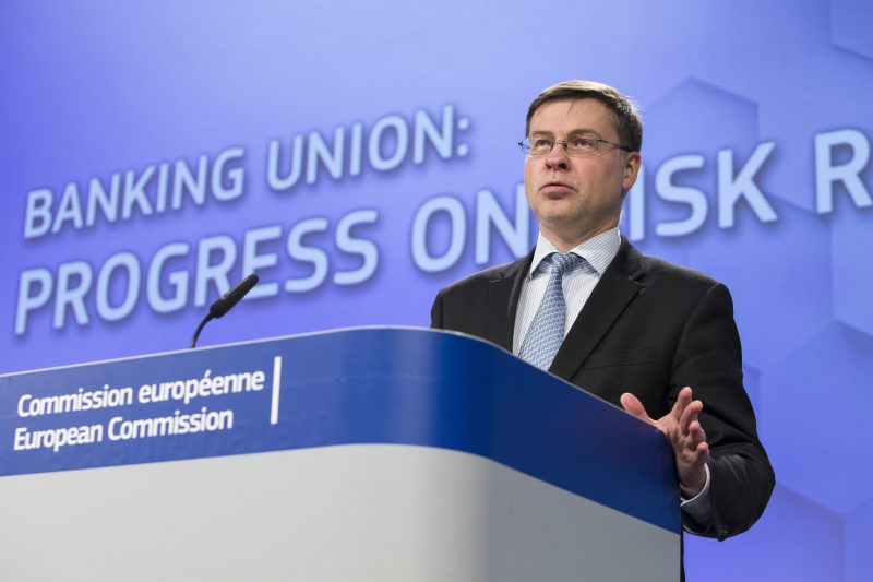EU-Kommission fordert neue Maßnahmen gegen faule Kredite