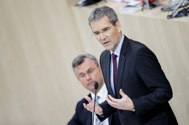 Österreichs Finanzminister fordert von EU „Sparen im System“