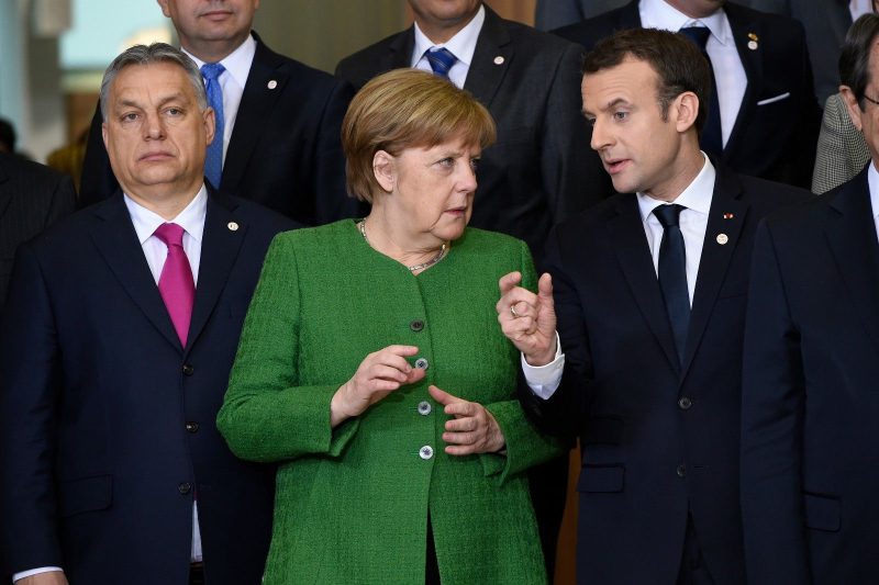 Nach der Wahl in Ungarn: Merkel in der Klemme