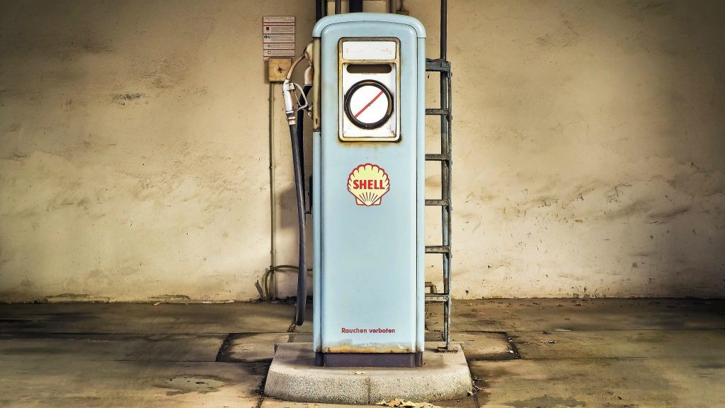 Old_gas_station