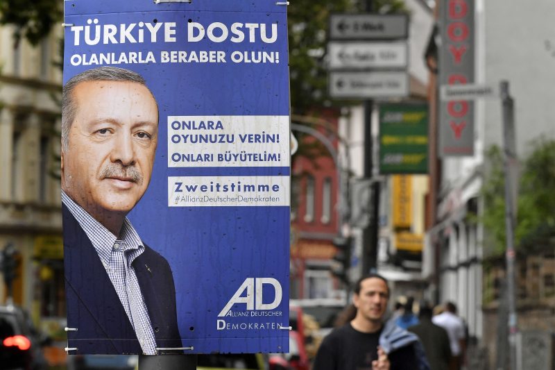 Türkische Wahllokale geöffnet