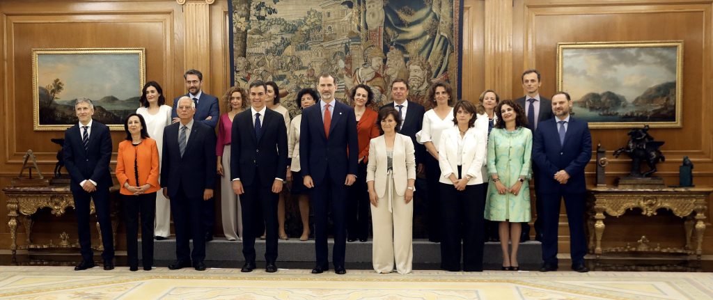 Neue Regierung in Spanien vereidigt