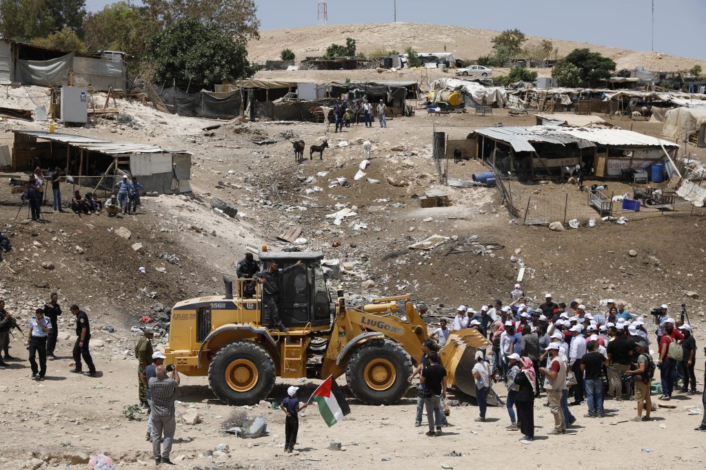 Israeli Supreme Court approves the demolition of Bedouin community of Khan al-Ahmar