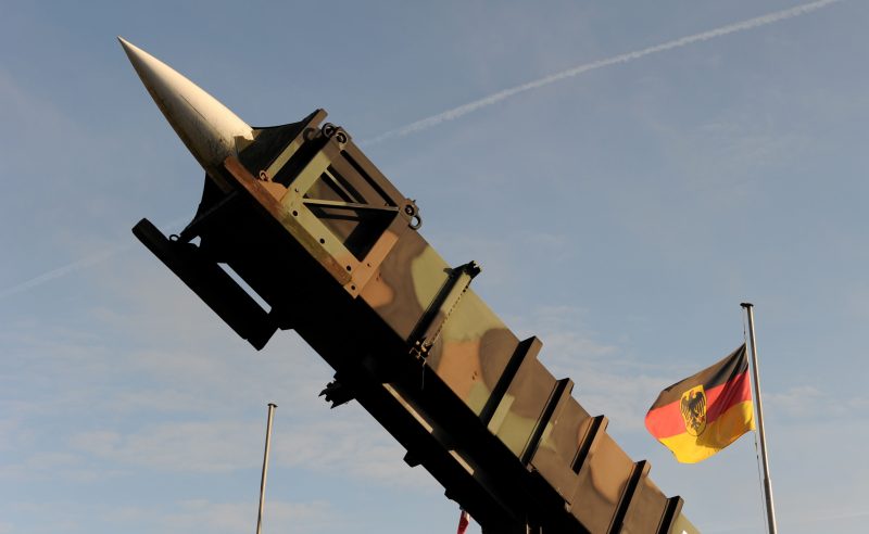Patriot-Luftabwehrsystem aus den USA in Slowakei angekommen