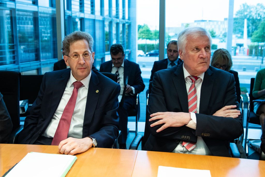 Hans-Georg Maassen under pressure for Chemnitz remarks