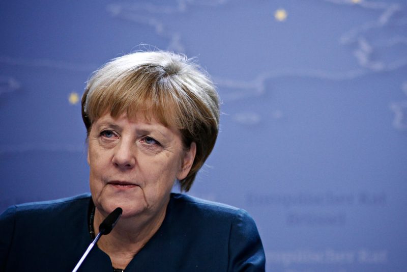 Merkel für längere Russland-Sanktionen